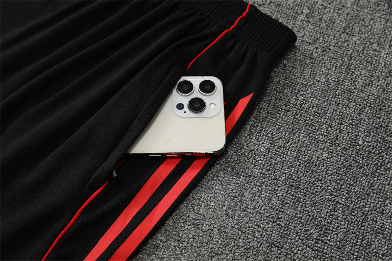 Liverpool “Liverbird” Shorts Training Set