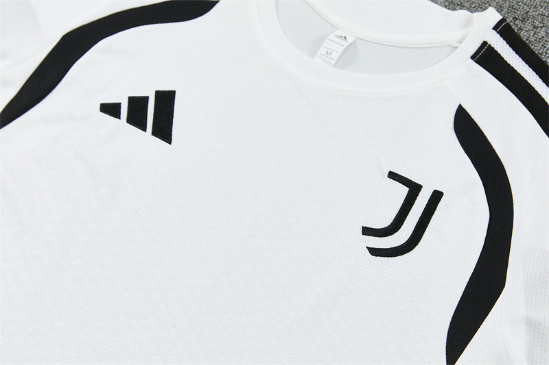 26/27 Juventus White/Black Shorts Training Set