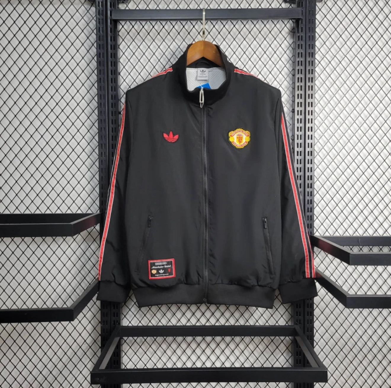 Manchester United Black/Red Windbreaker