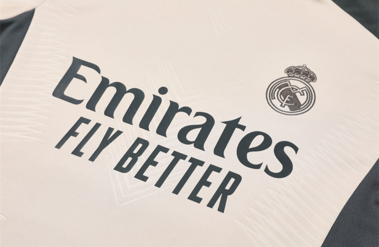 24/25 Real Madrid Beige Tracksuit