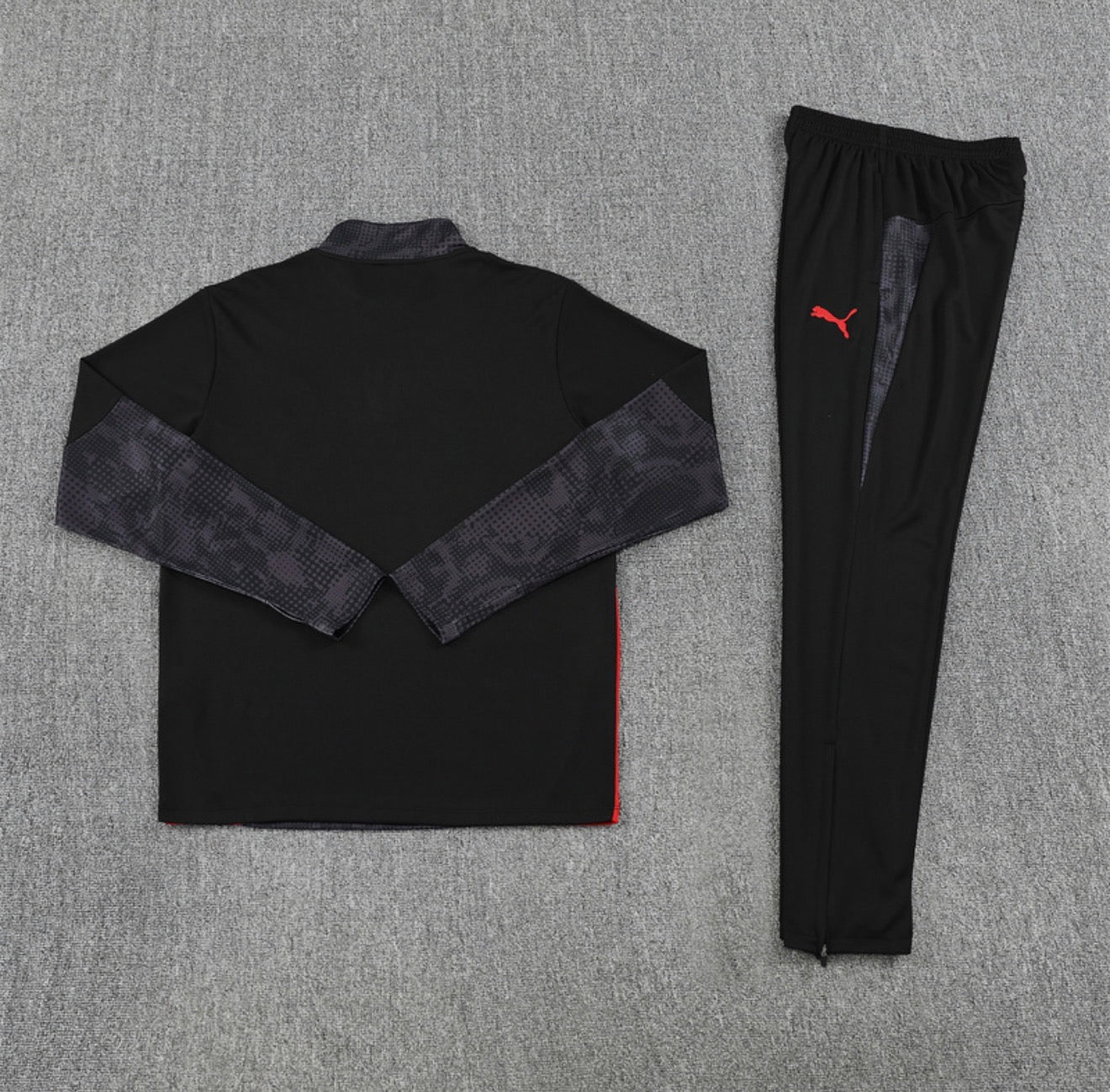 25/26 AC Milan Black 1/4 Zip Tracksuit