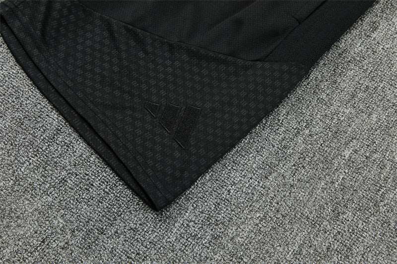 Liverpool Blacked Out Shorts Training Set