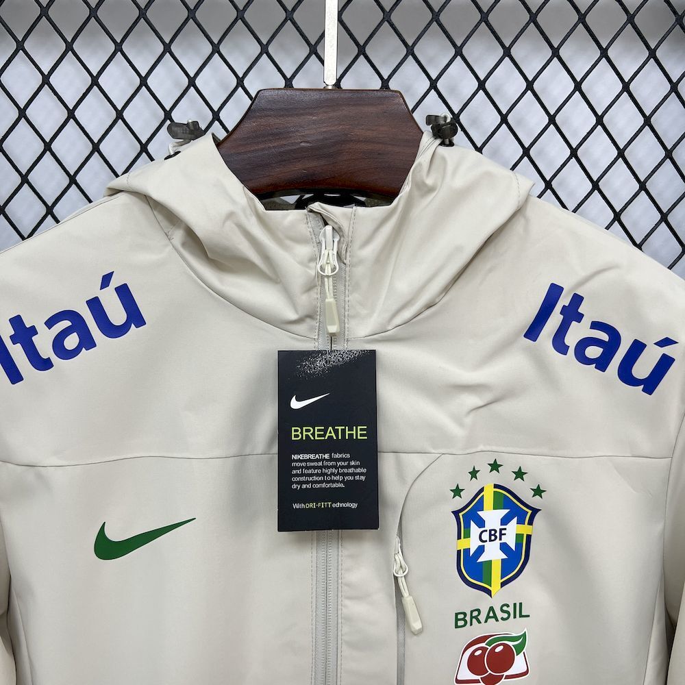 Brazil Cream Windbreaker