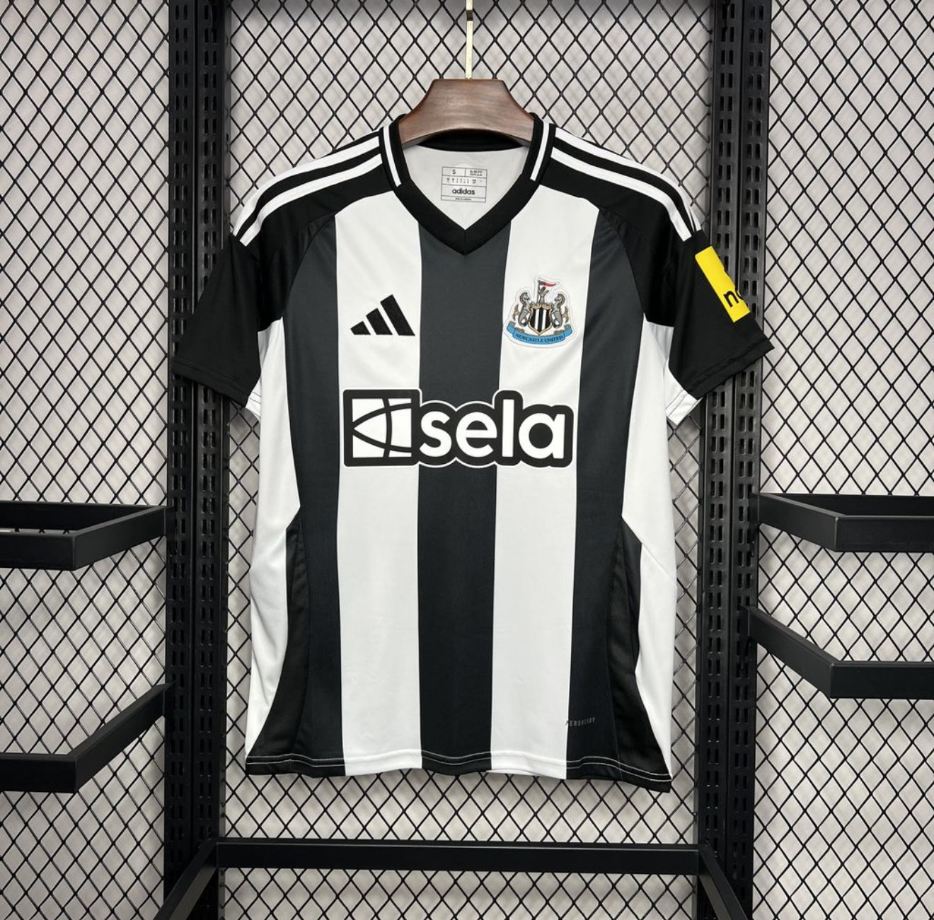 24/25 Newcastle United Home Jersey