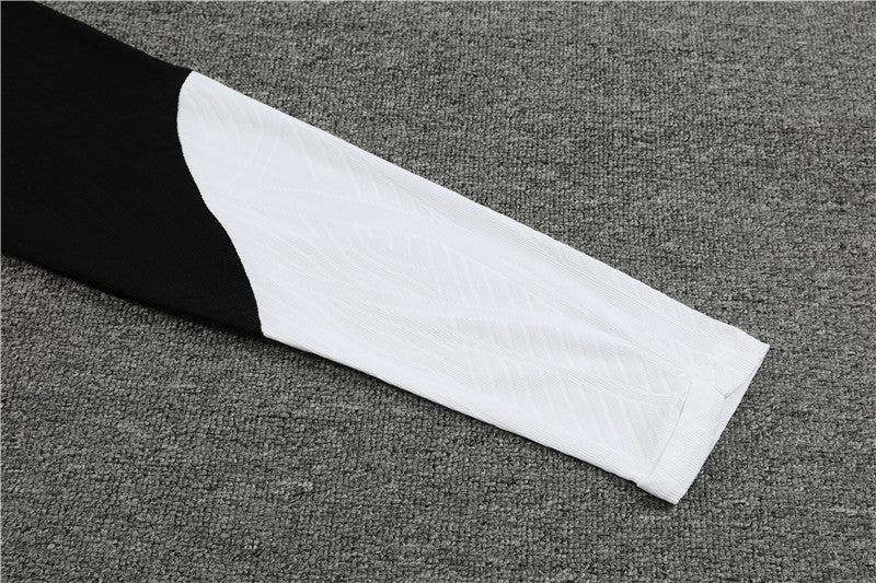 23/24 Chelsea FC White And Black 1/4 Zip Tracksuit
