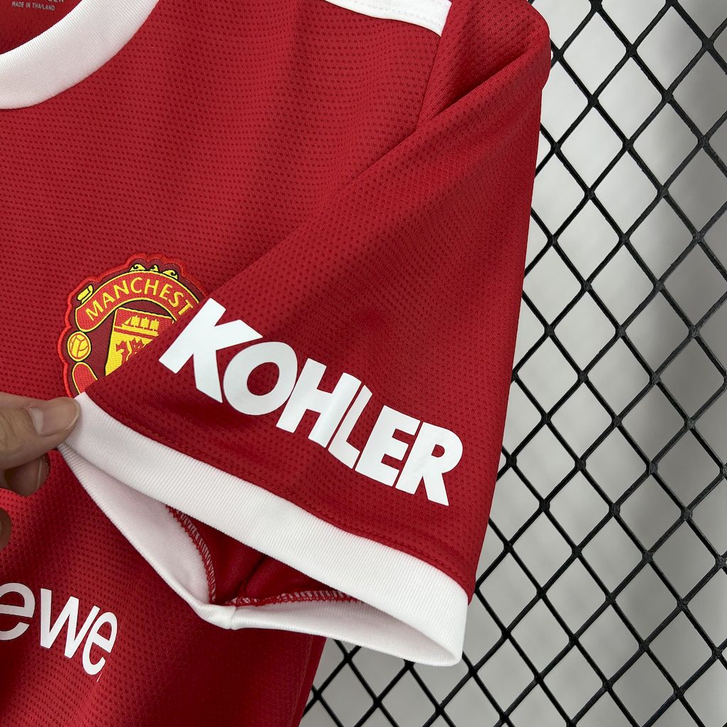 2021/22 Manchester United Retro Home Jersey