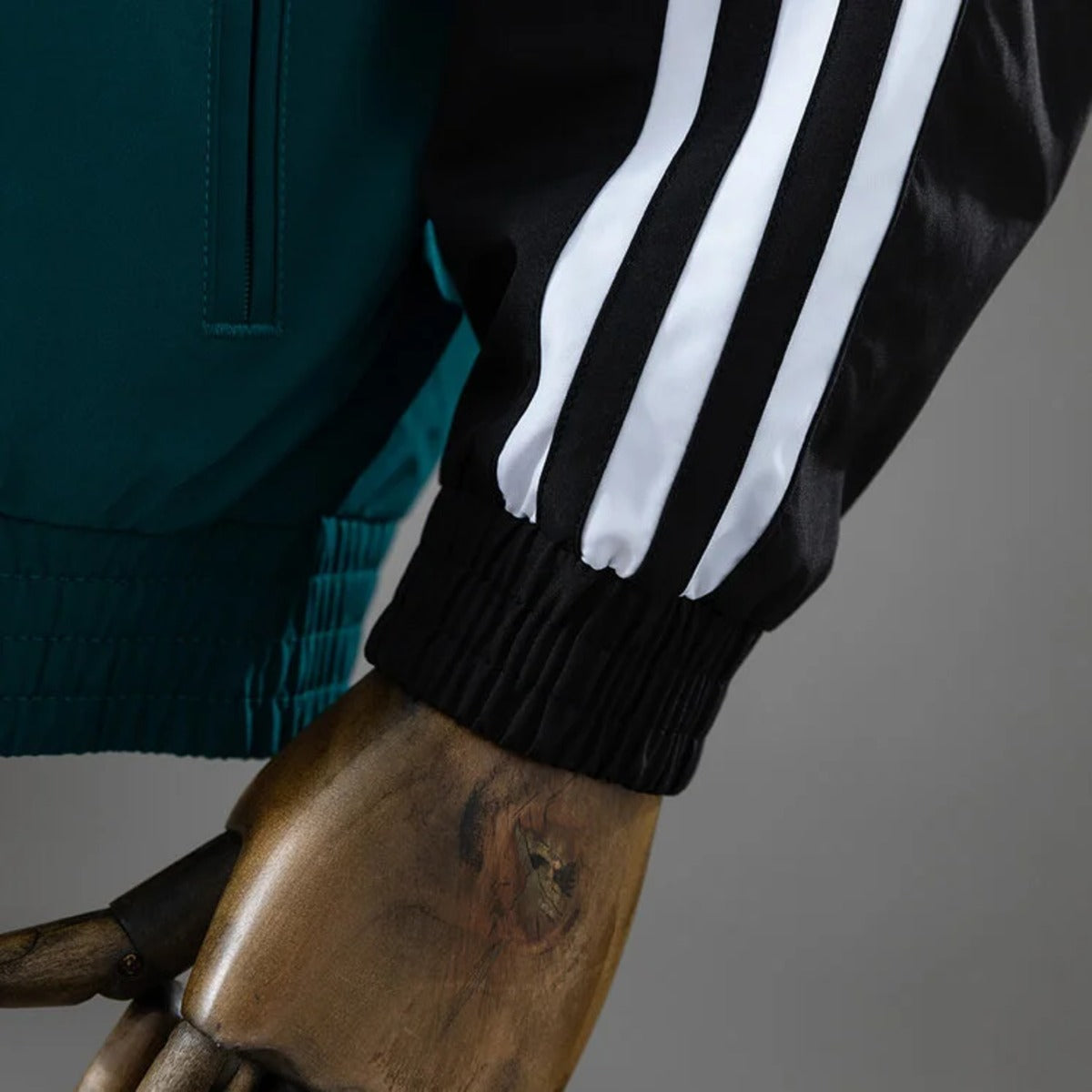 Retro Liverpool Green Windbreaker