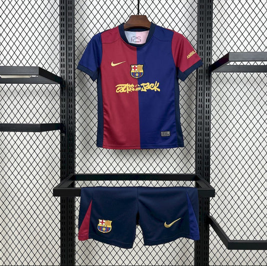 FC Barcelona x Travis Scott Kids Kit