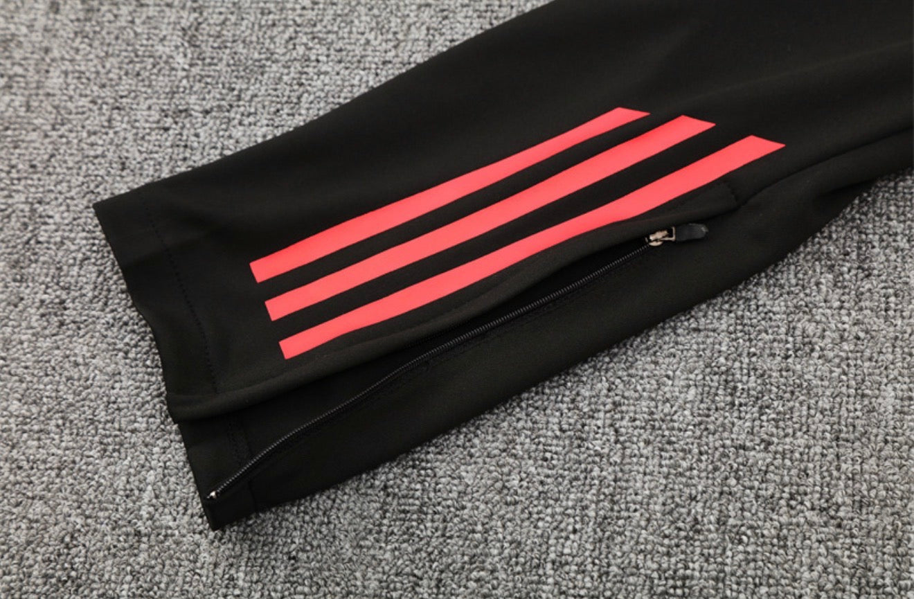 25/26 Liverpool FC Red/Black 1/4 Zip Tracksuit