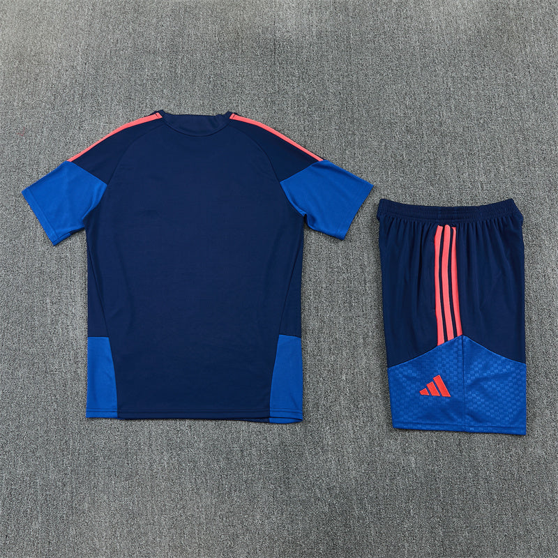 Columbia Dark Blue Shorts Training Set