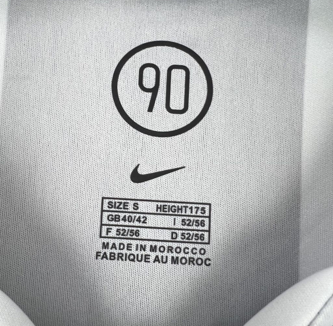04/05 Juventus Retro Home Jersey