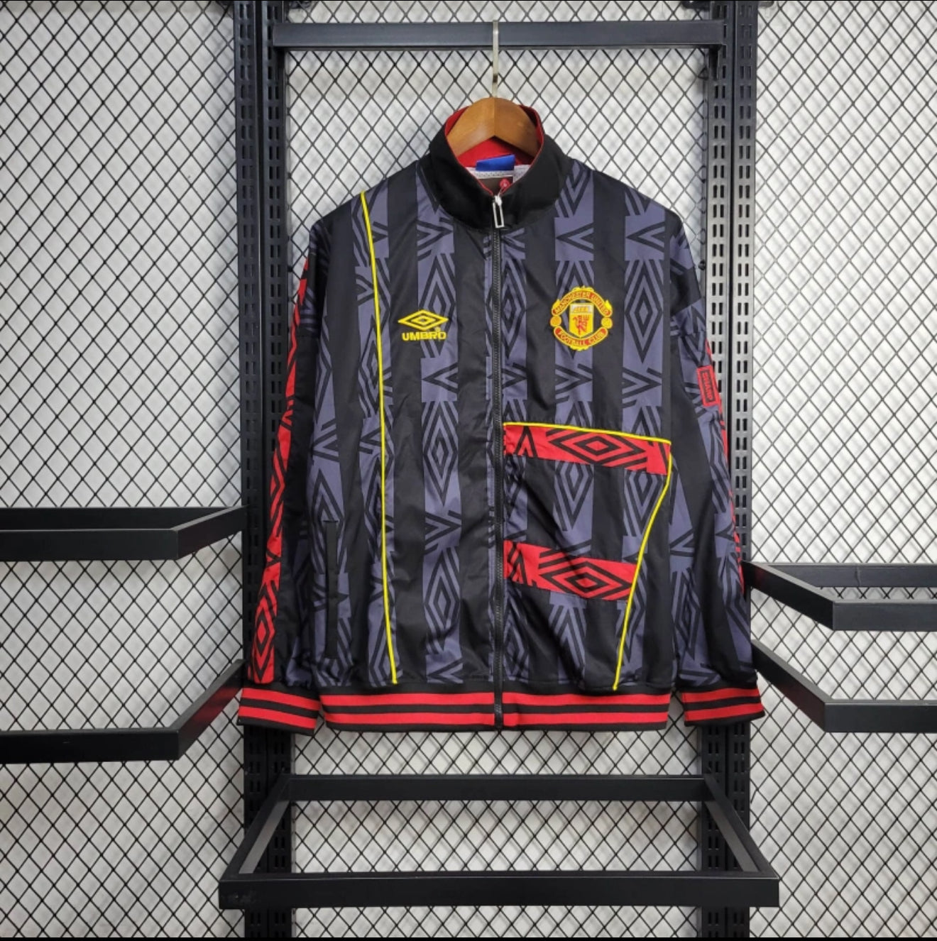 Retro Manchester United Windbreaker