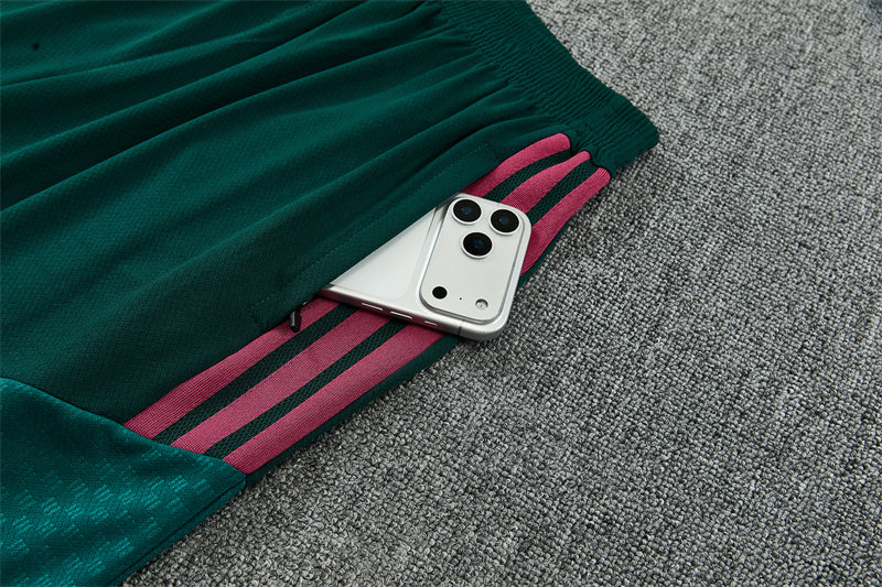 26/27 Real Madrid Green/Pink Shorts Training Set