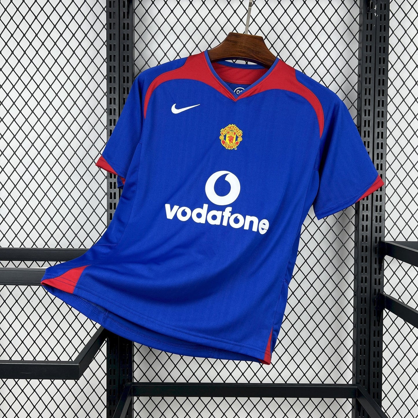 2004/06 Manchester United Retro Away Jersey