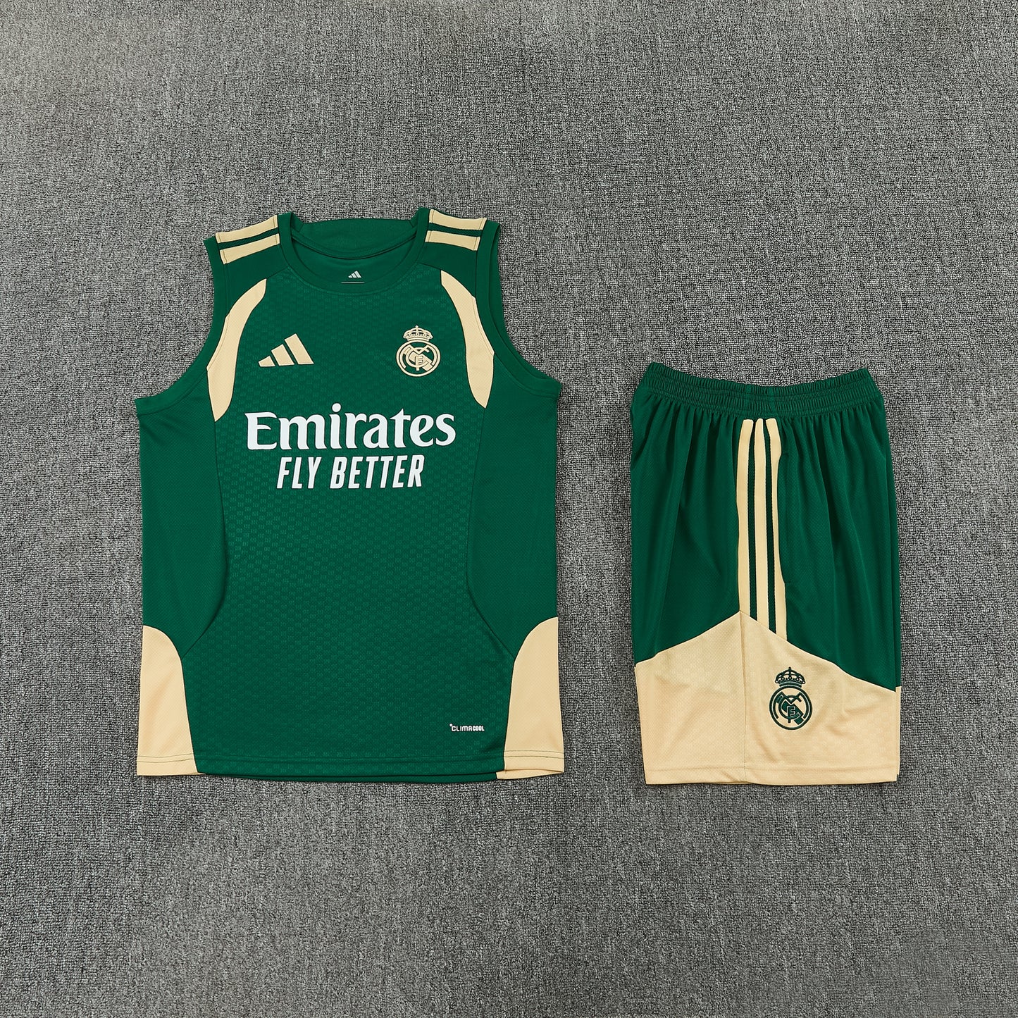 26/27 Real Madrid Green/Gold Vest Training Set