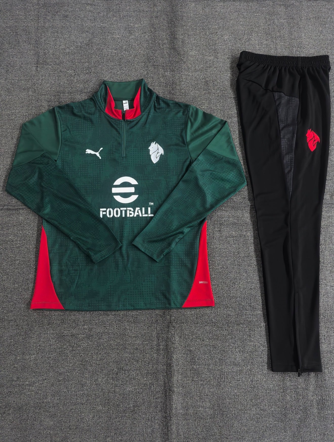 25/26 AC Milan Green/Black 1/4 Zip Tracksuit