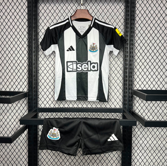 24/25 Newcastle United Home Kids Kit