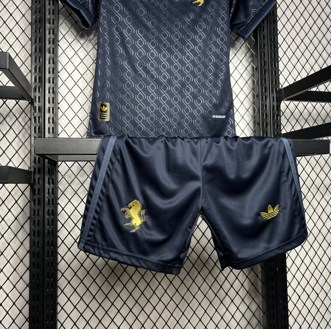 24/25 Juventus Third Kids Kit