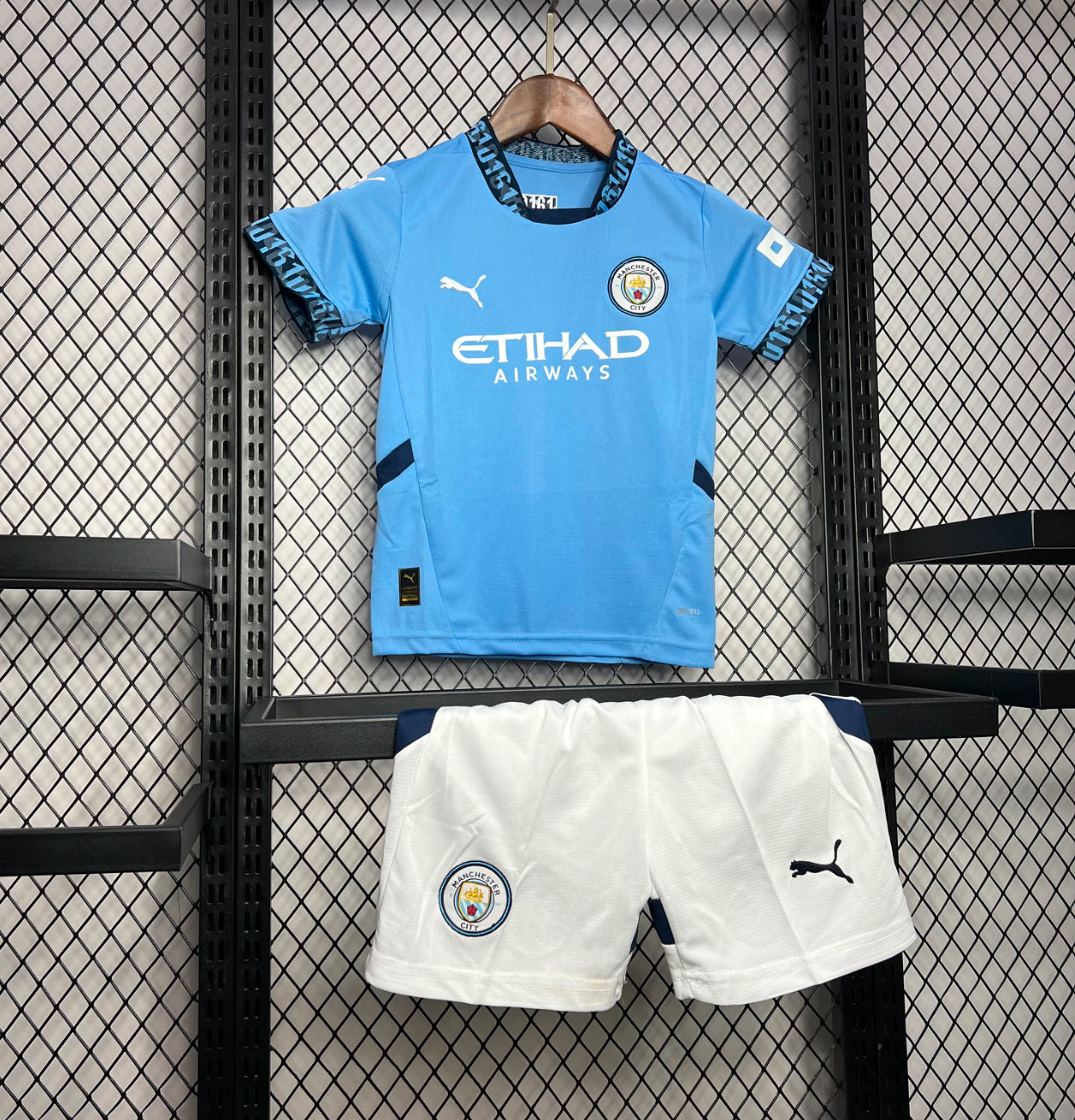 24/25 Manchester City Home Kids Kit