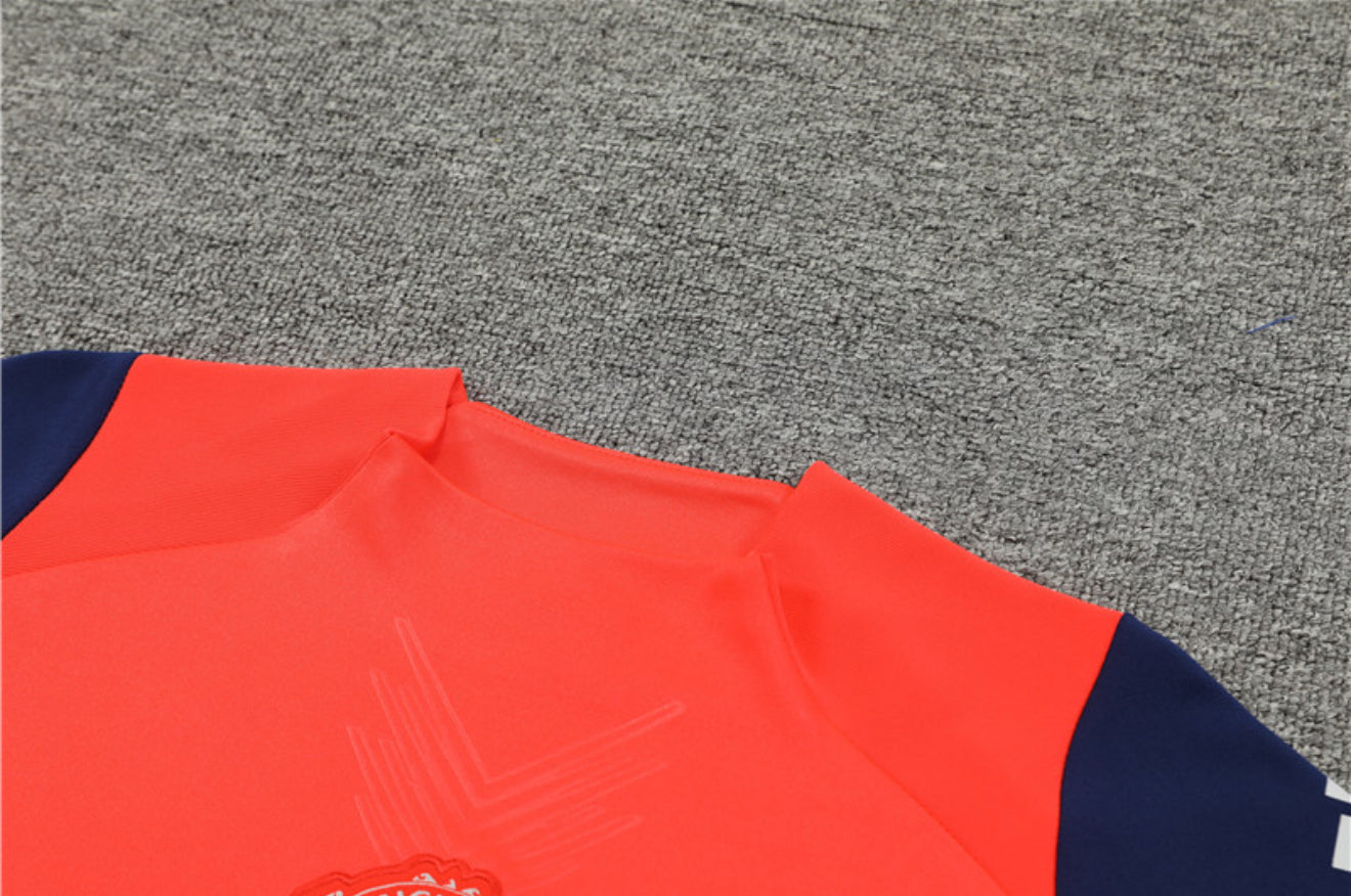 24/25 Manchester United Orange And Navy Tracksuit