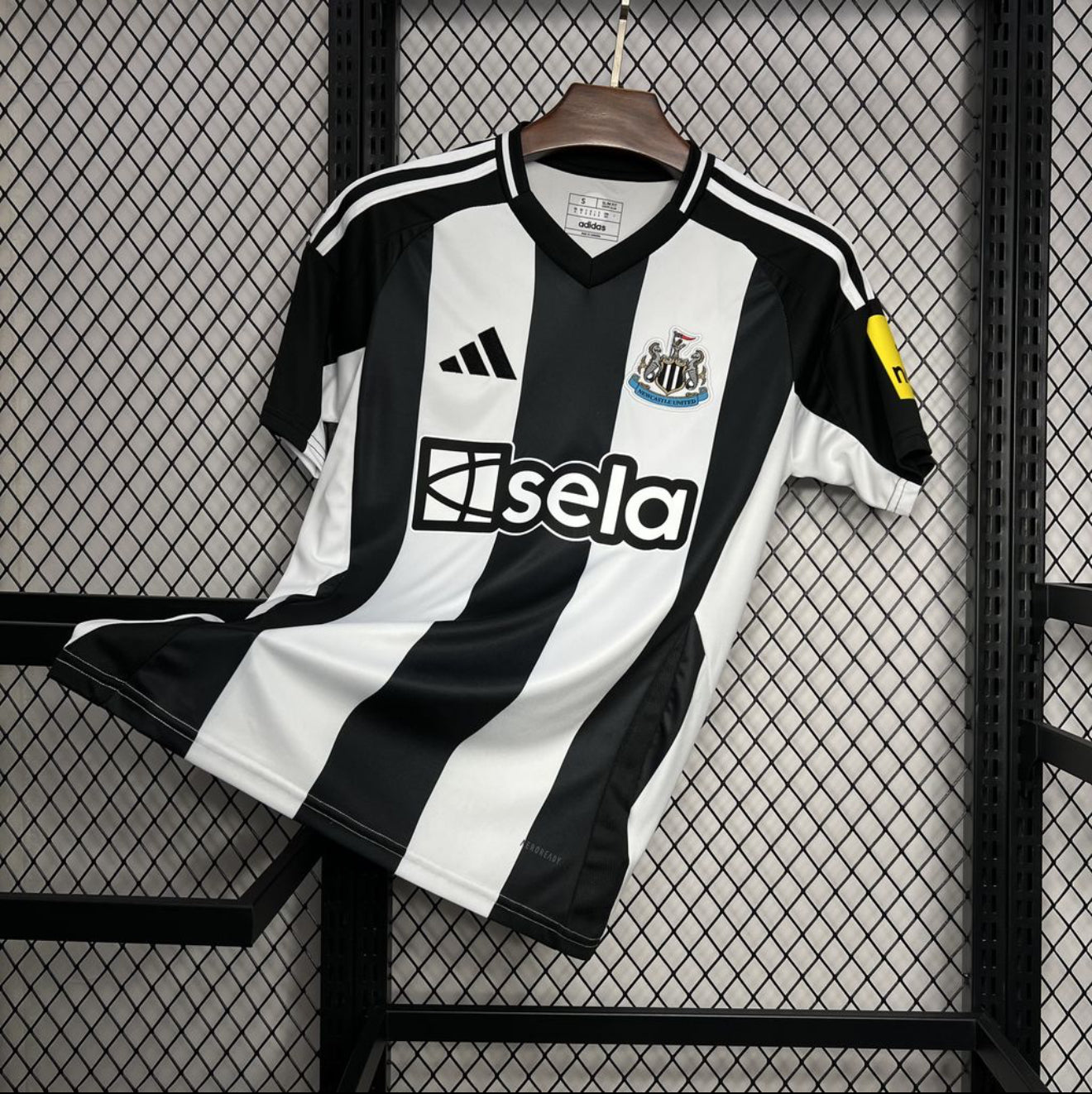 24/25 Newcastle United Home Jersey