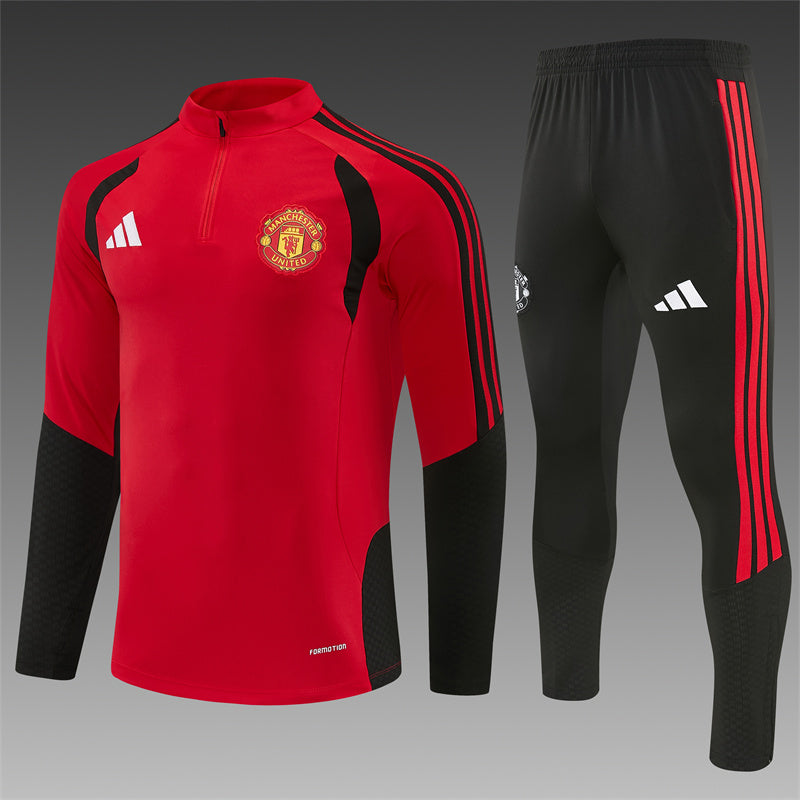 26/27 Manchester United Red And Black 1/4 Zip Tracksuit