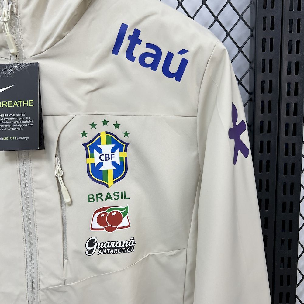 Brazil Cream Windbreaker