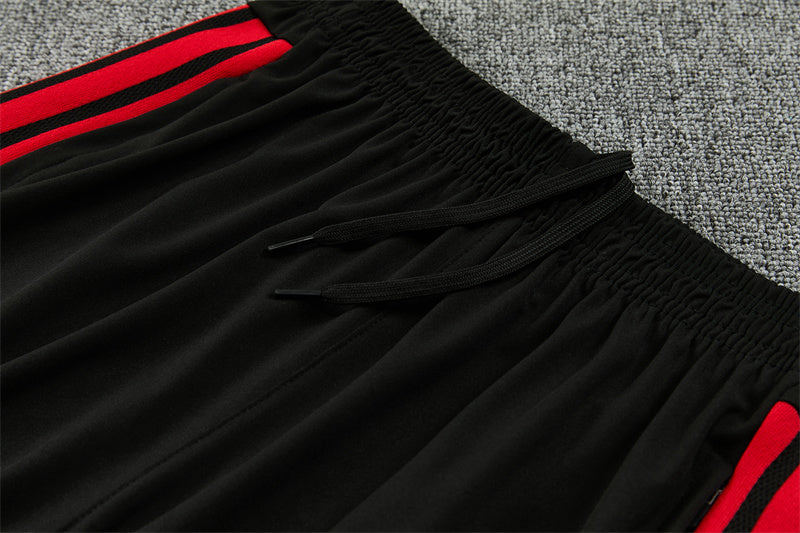 26/27 Manchester United Red And Black 1/4 Zip Tracksuit