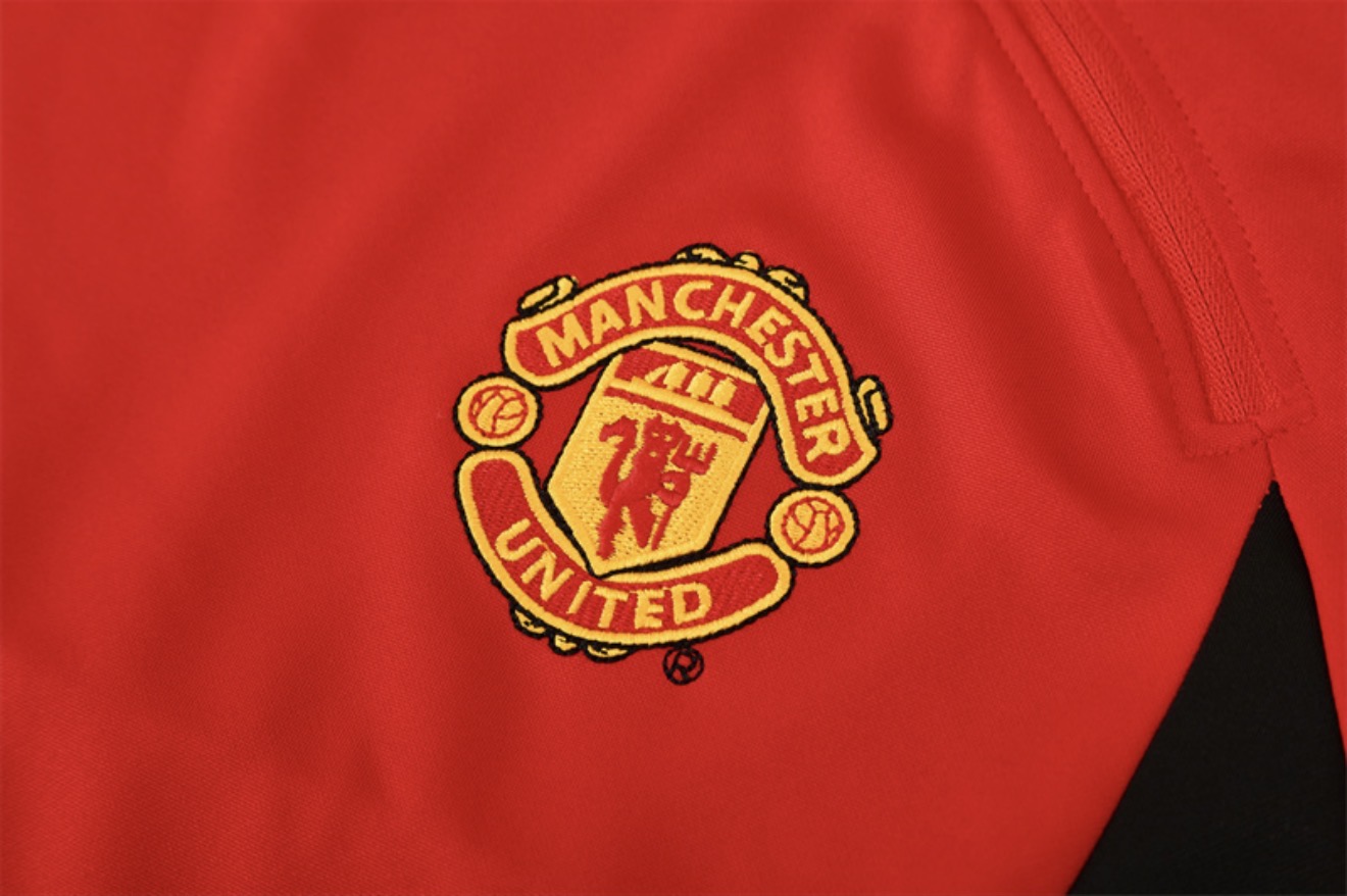 2002/03 Manchester United Retro Training Top