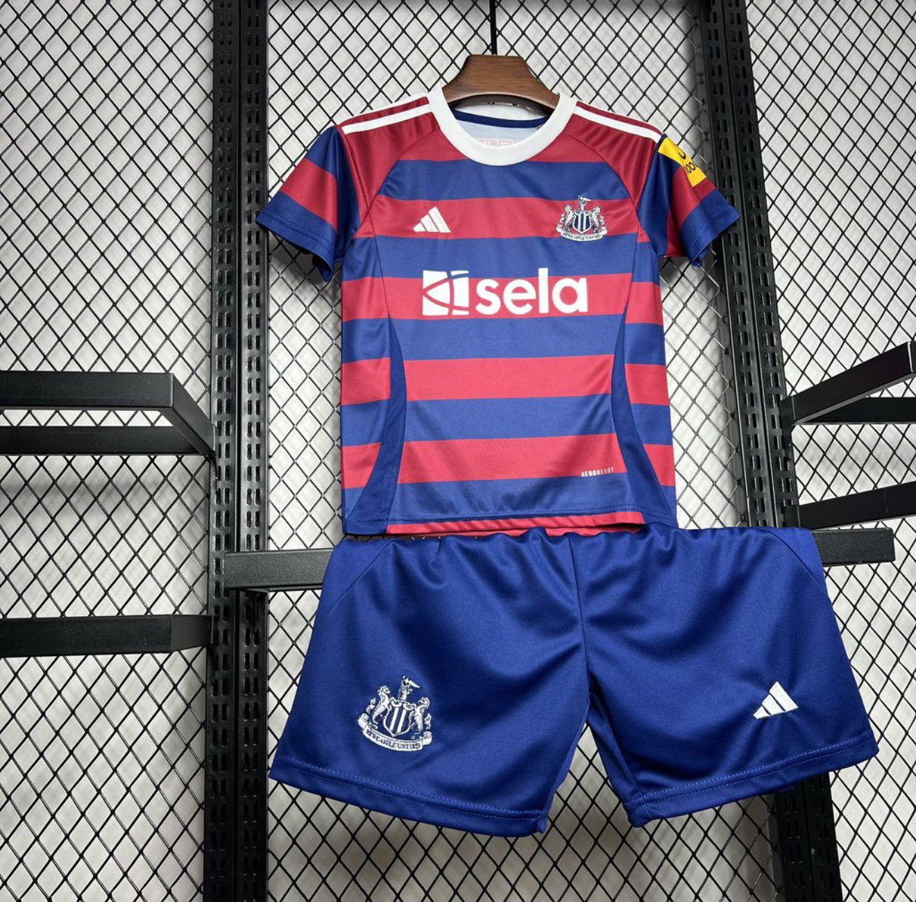 24/25 Newcastle United Away Kids Kit