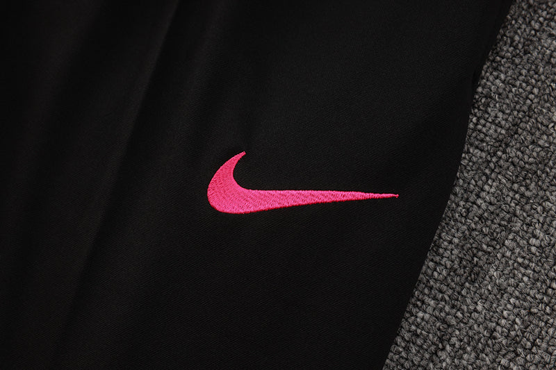 24/25 Chelsea FC Pink And Black 1/4 Zip Tracksuit
