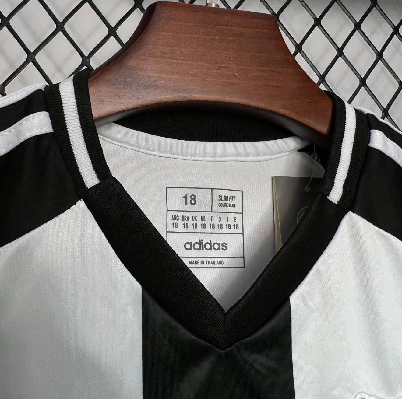 24/25 Newcastle United Home Kids Kit