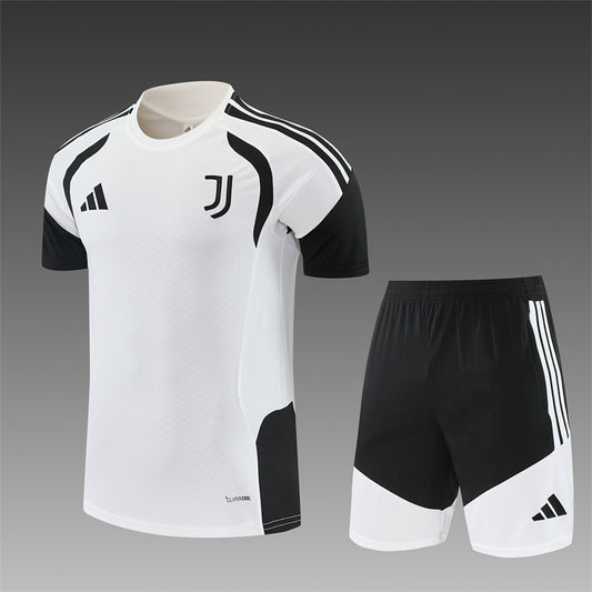 26/27 Juventus White/Black Shorts Training Set