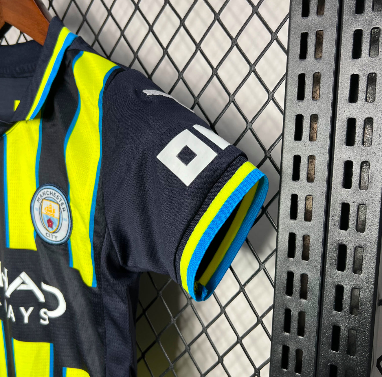 24/25 Manchester City Away Kids Kit