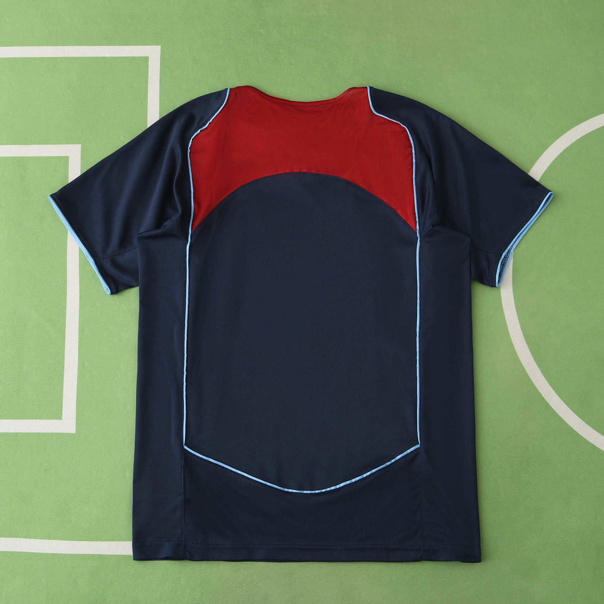 04/05 Atletico Madrid Retro Away Jersey