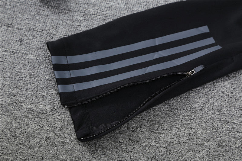 23/24 Real Madrid Dark Grey And Gold 1/4 Zip Tracksuit