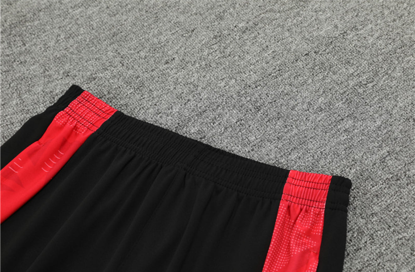 24/25 FC Bayern Munich Black And Red 1/4 Zip Tracksuit