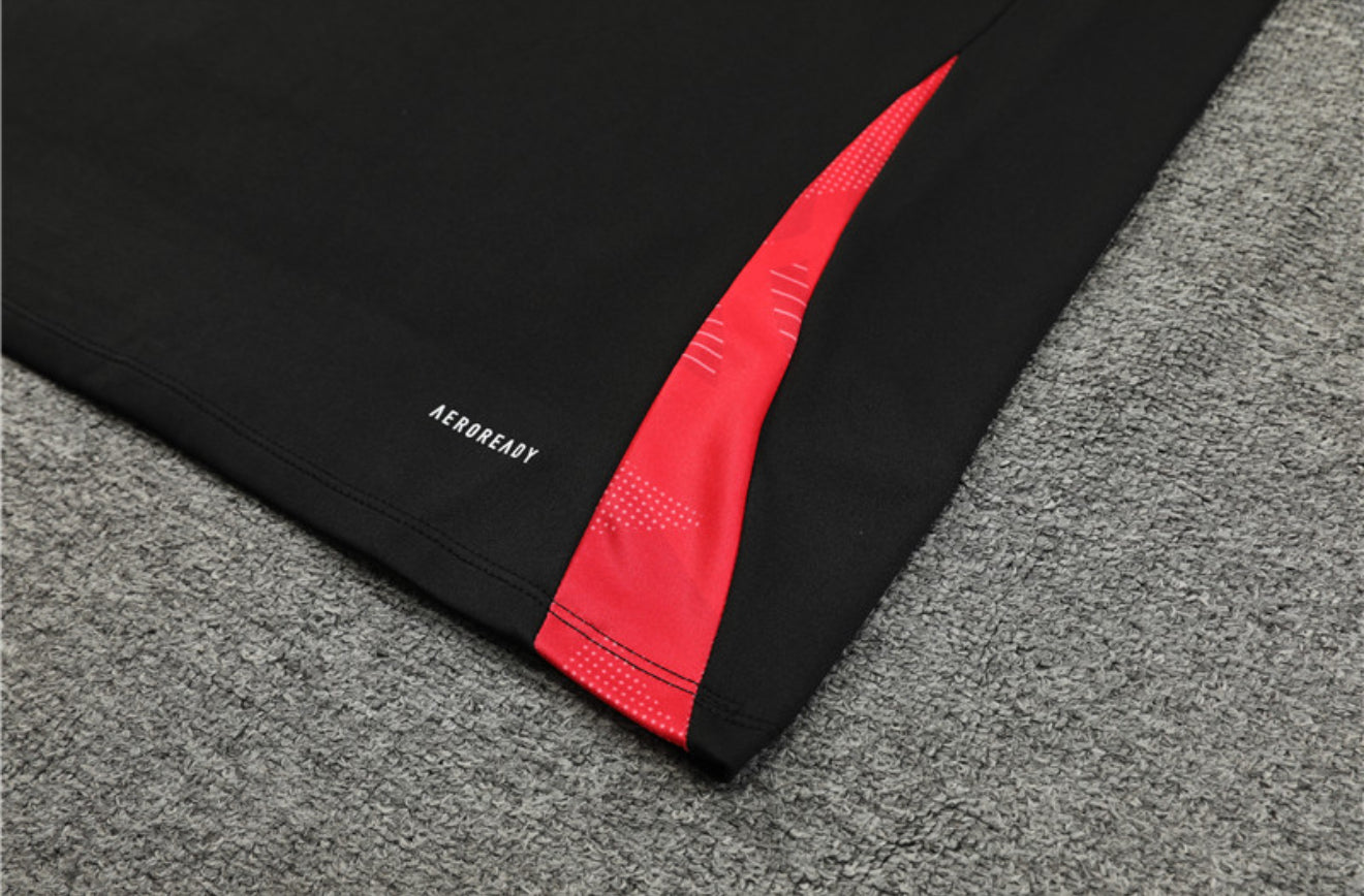 24/25 FC Bayern Munich Black And Red 1/4 Zip Tracksuit