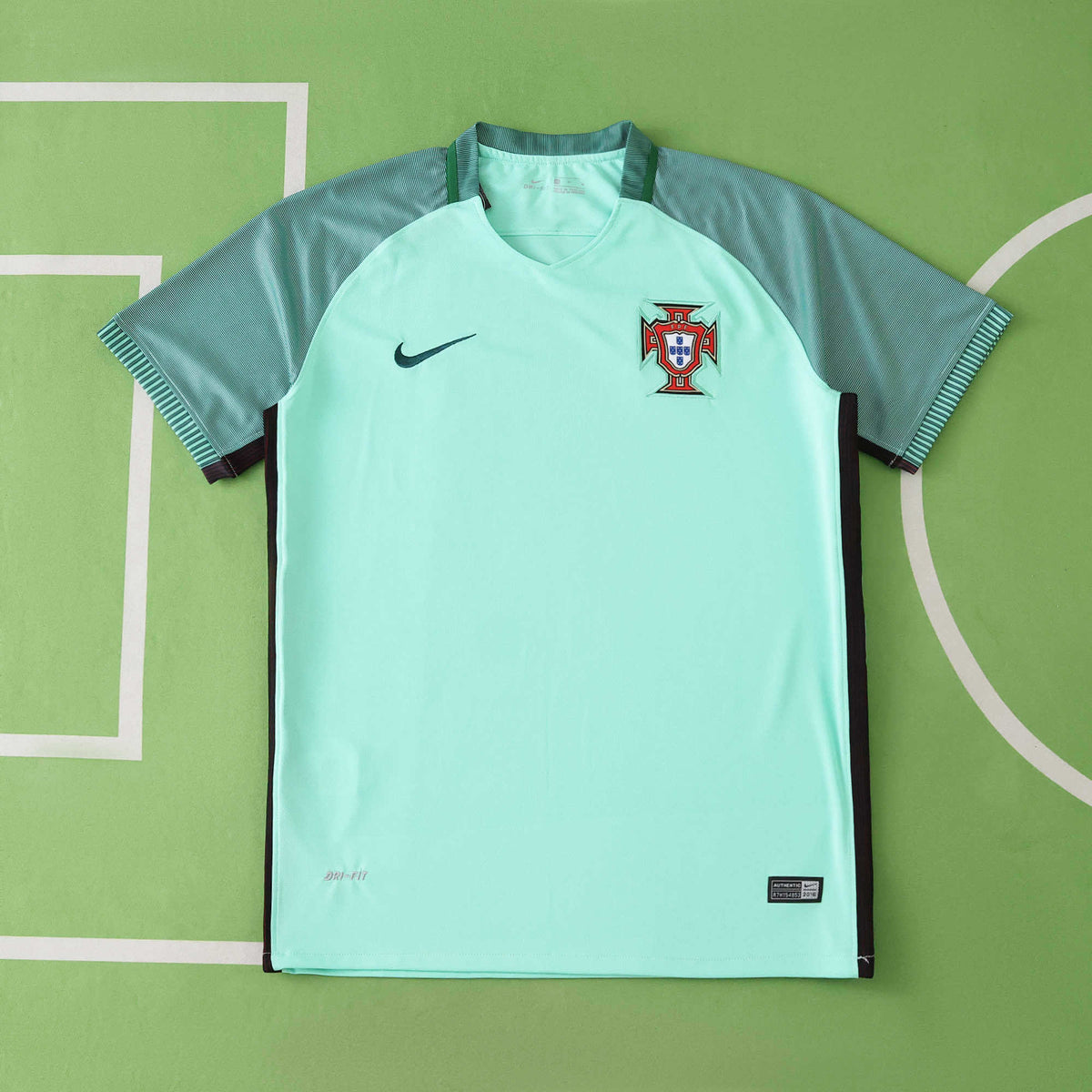 2016 Portugal Retro Away Jersey
