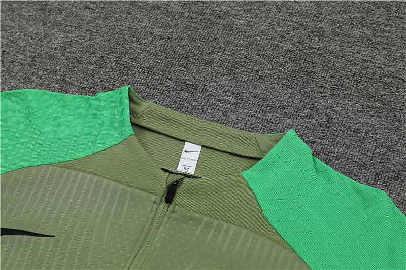 23/24 Atletico Madrid Green And Black 1/4 Zip Tracksuit